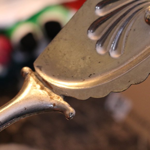 Vintage Crumb Tray and Scraper Shell model vtg rare to find Metal Rare - Picture 6 of 11